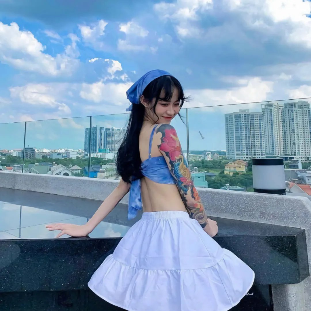 烽火芳菲